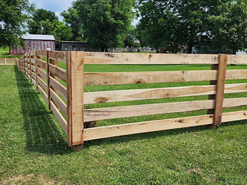 Bloomington Indiana Board Farm Fence Contractor
